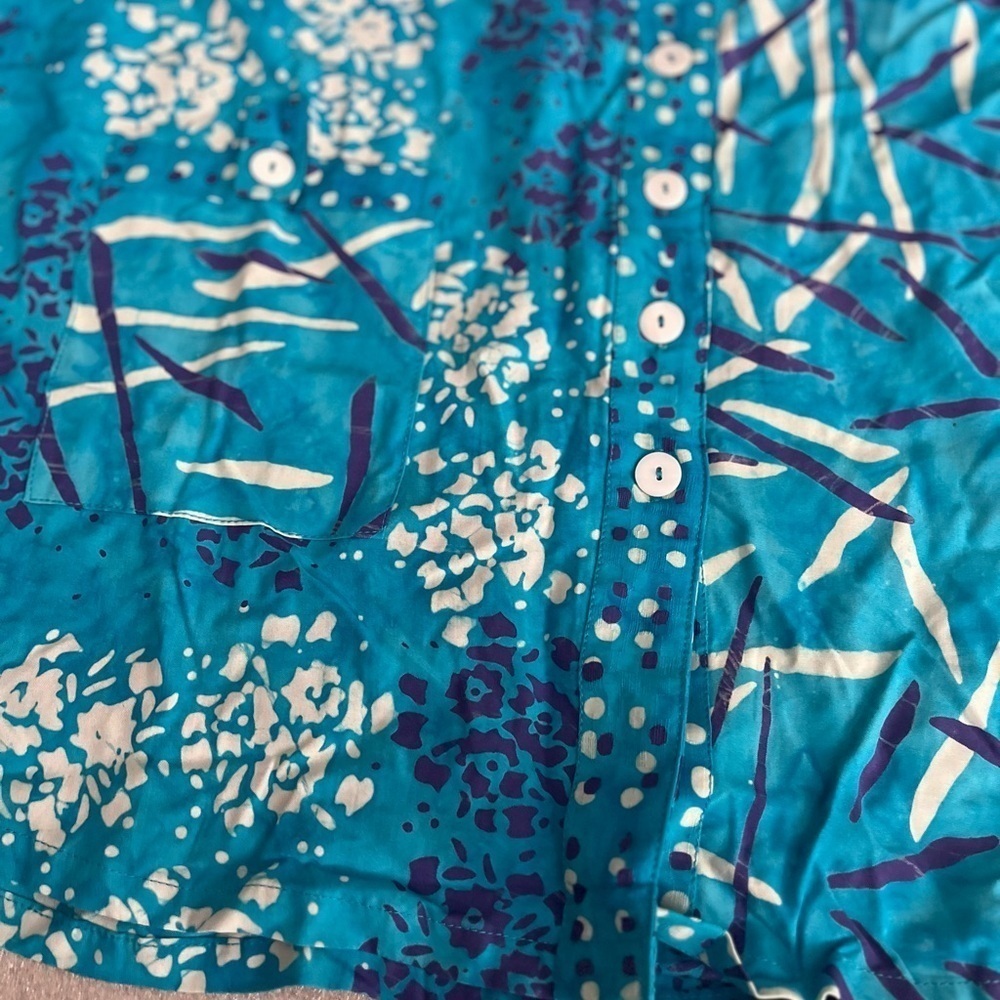 [1X/PTP:25”]Blue Sky Blue Patterned Button-Up Mid Sleeve Rayon Shirt Blouse - Picture 2 of 8